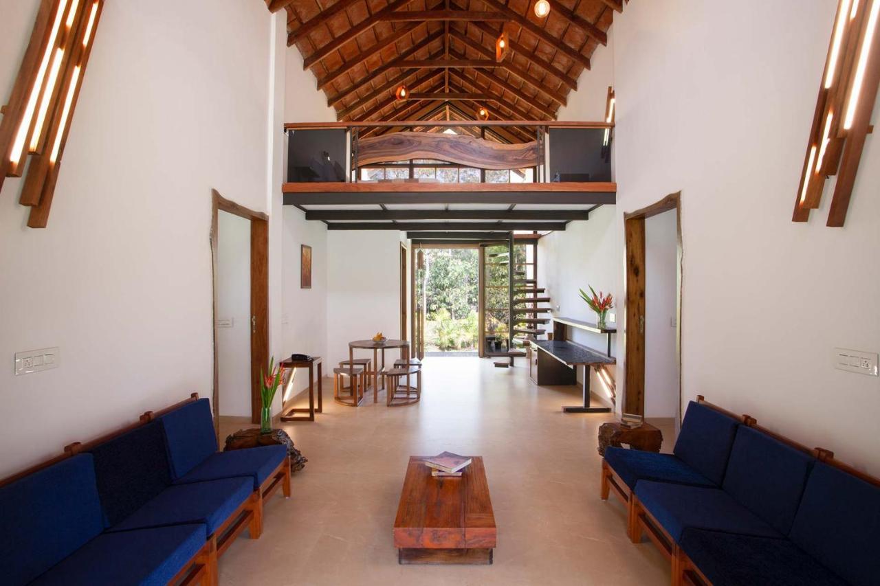 Stayvista At Cedar - Strelitzia 2Bhk With Breakfast And Jacuzzi Chikmagalūr 外观 照片