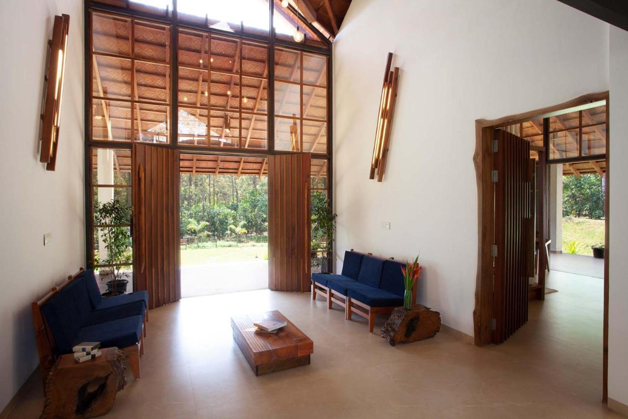 Stayvista At Cedar - Strelitzia 2Bhk With Breakfast And Jacuzzi Chikmagalūr 外观 照片