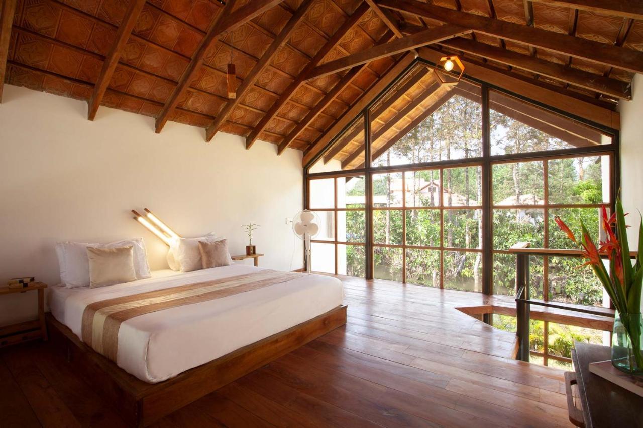 Stayvista At Cedar - Strelitzia 2Bhk With Breakfast And Jacuzzi Chikmagalūr 外观 照片